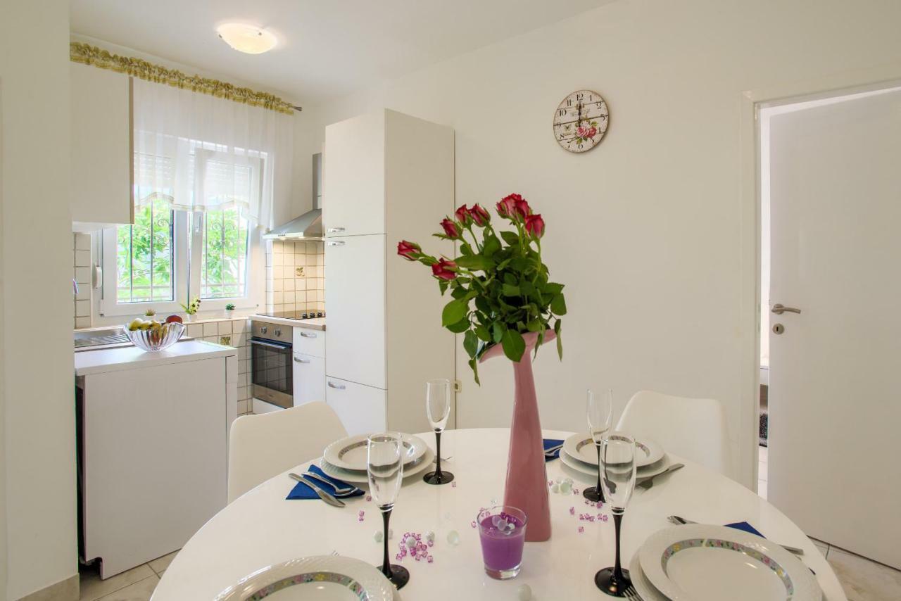 Apartman Paola Pula Exterior photo
